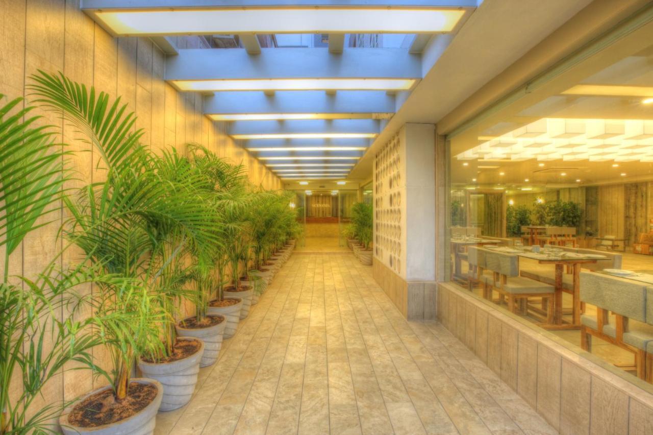 Scenaria Hotel Ahmadábád Exteriér fotografie